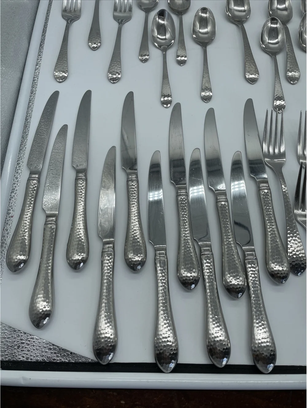 Reed & Barton  RDS299 Every Day Hammered Stainless 40 Pieces